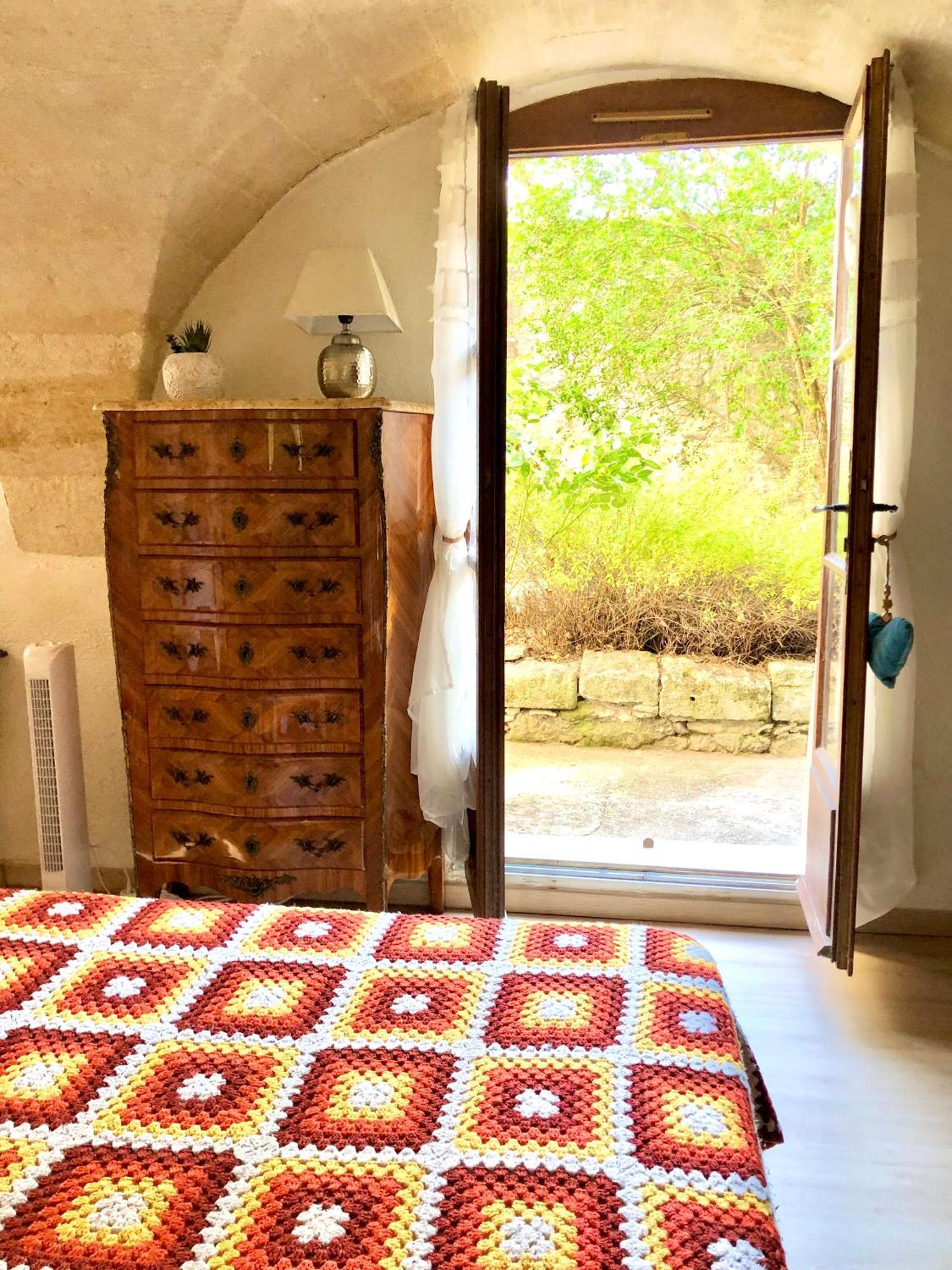 Petit Loft Sur Jardin En Centre-Ville Uzes Ngoại thất bức ảnh